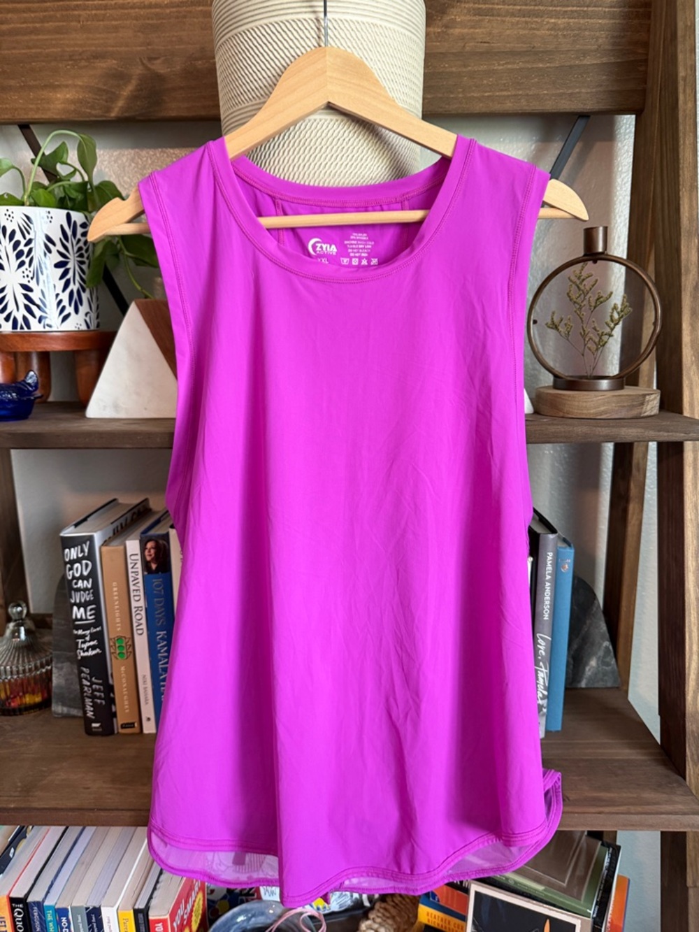ZYIA Sleeveless Performance Tank - Bright Magenta NWOT
